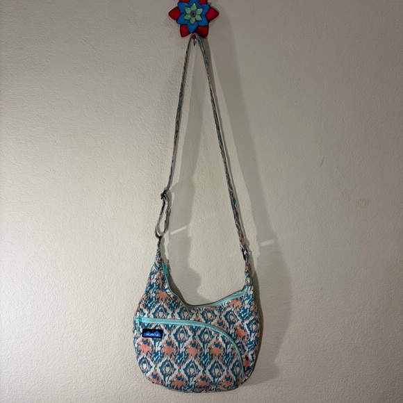 Kavu Handbags - Kavu Crossbody Bag Adjustable Strap Colorful Medium Size Boho Country Coastal